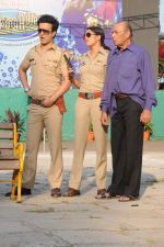 Kavita Kaushik, Aamir Ali at FIR on location in esselworld, Mumbai on 16th Nov 2012 (216).JPG